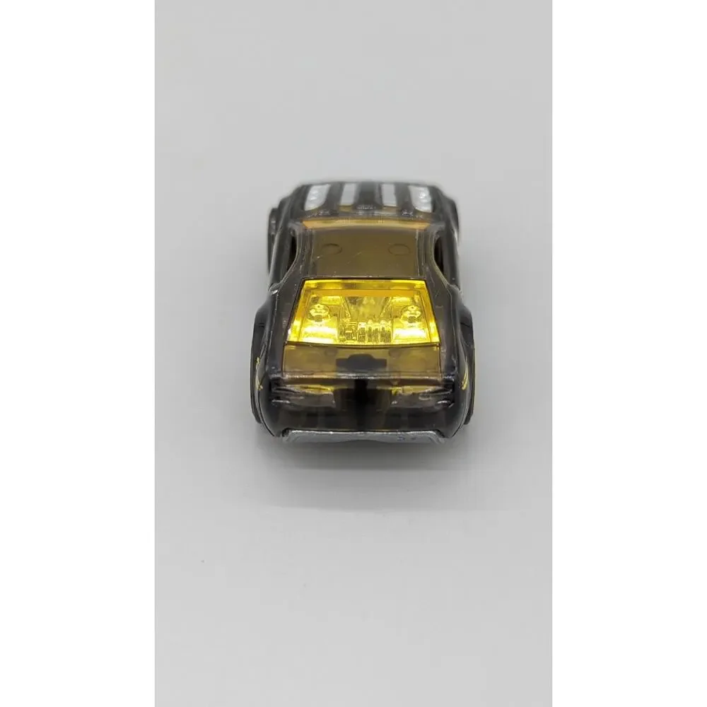 Mattel Hot Wheels 2015 Black & Yellow Horse Play 1:64 Diecast Car Collectible